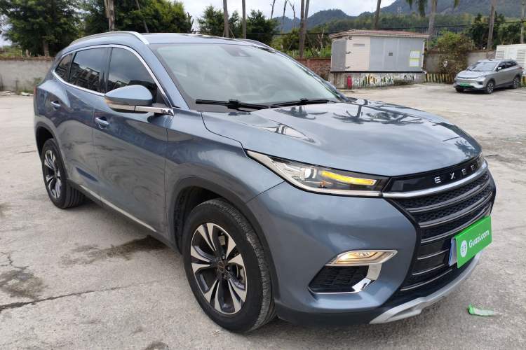 Used EXEED Lingyun 2019 1.6T Two-Wheel-Drive Platinum Edition Exterior 1