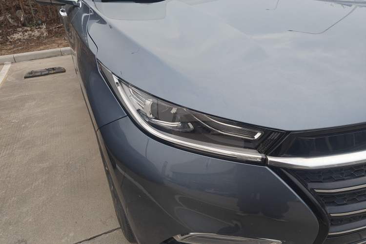 Used EXEED Lingyun 2019 1.6T Two-Wheel Drive Diamond Edition Exterior 6