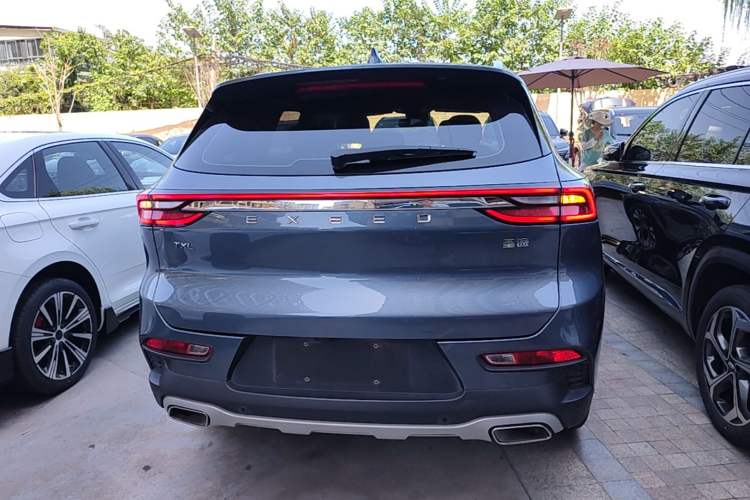 Used EXEED Lingyun 2019 1.6T Two-Wheel-Drive Platinum Edition Rear