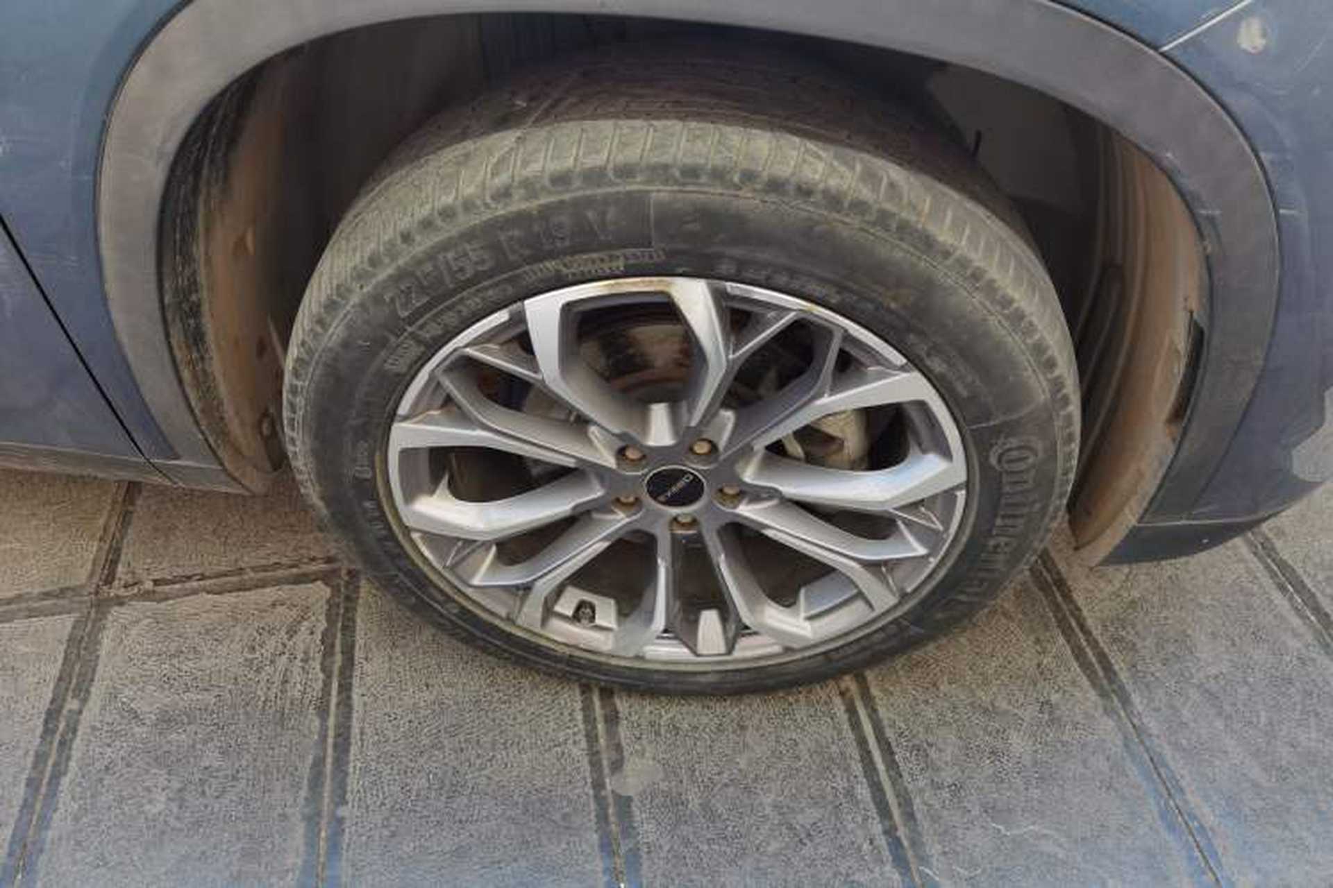Used EXEED Lingyun 2019 1.6T Two-Wheel Drive Diamond Edition Right Front Wheel Hub