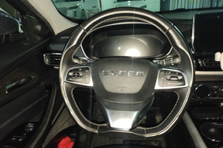 Used EXEED Lingyun 2019 1.6T Two-Wheel Drive Diamond Edition Steering Wheel