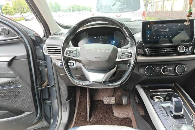 Used EXEED Lingyun 2019 1.6T Two-Wheel Drive Diamond Edition Steering Wheel