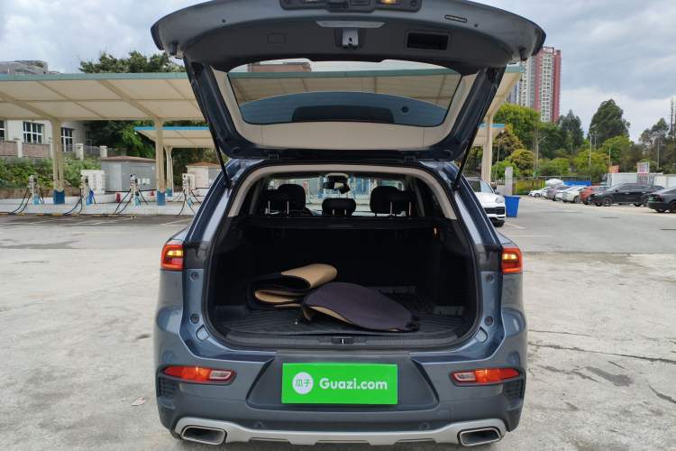 Used EXEED Lingyun 2019 1.6T Two-Wheel-Drive Platinum Edition Trunk