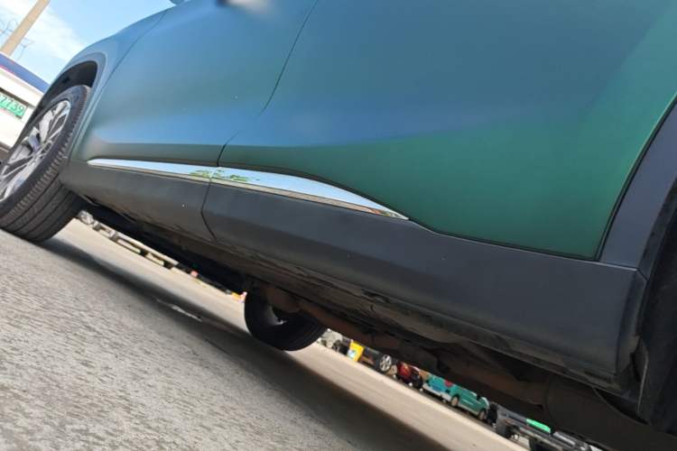 Used EXEED Lingyun 2019 1.6T Two-Wheel Drive Diamond Edition Left Side Sill