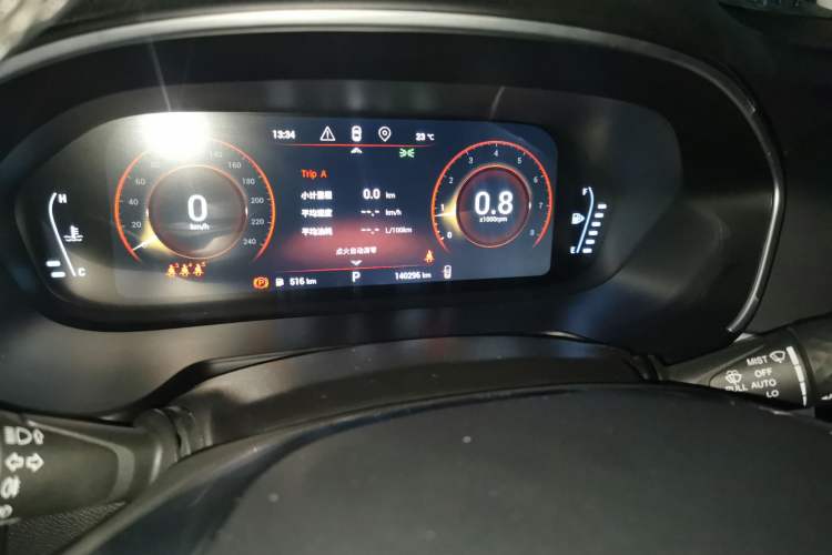Used EXEED Lingyun 2019 1.6T Two-Wheel Drive Diamond Edition Odometer Close Up