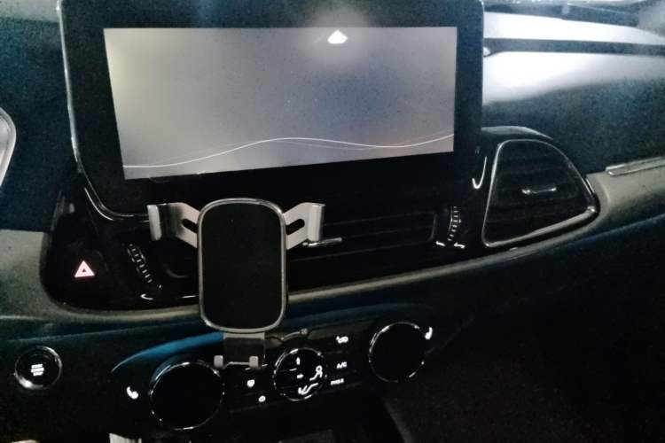 Used EXEED Lingyun 2019 1.6T Two-Wheel Drive Diamond Edition Audio And AC Panel