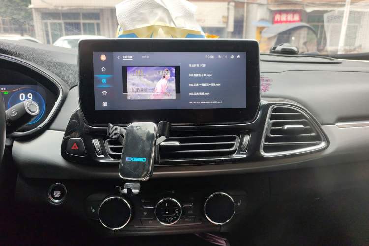 Used EXEED Lingyun 2019 1.6T Two-Wheel Drive Diamond Edition Audio And AC Panel