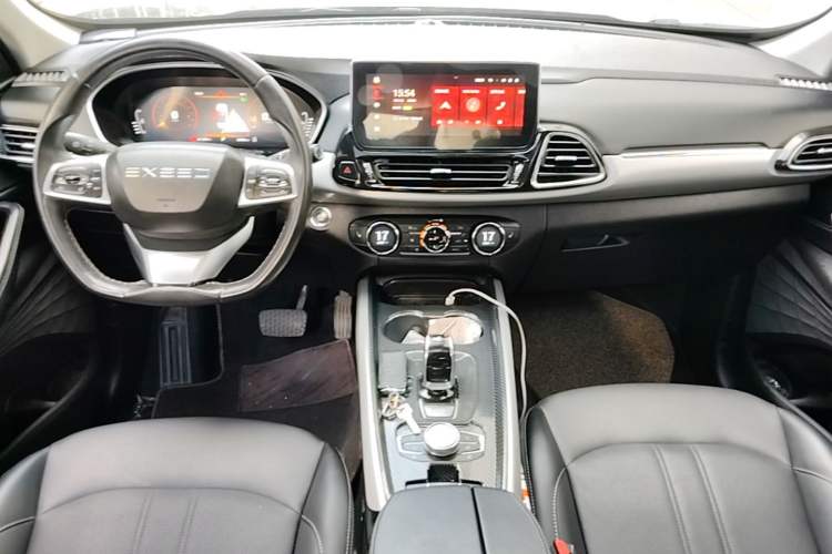 Used EXEED Lingyun 2019 1.6T Two-Wheel Drive Diamond Edition Center Console