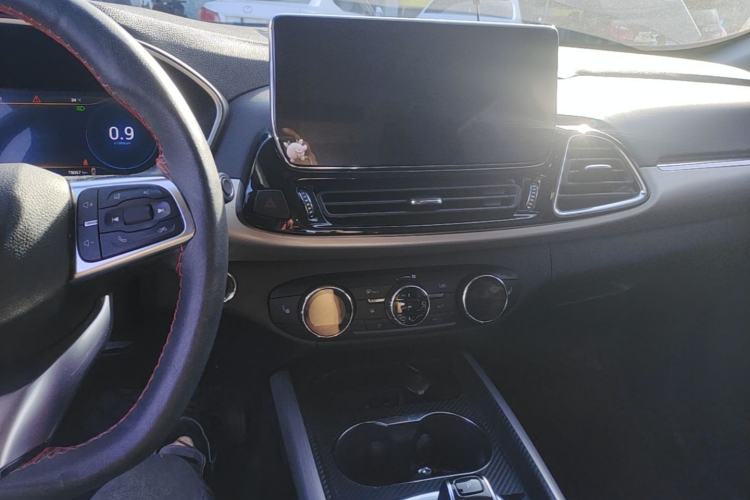 Used EXEED Lingyun 2019 1.6T Two-Wheel Drive Diamond Edition Center Console