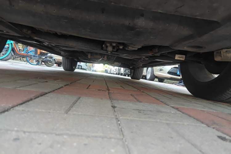 Used EXEED Lingyun 2019 1.6T Two-Wheel Drive Diamond Edition Chassis Front