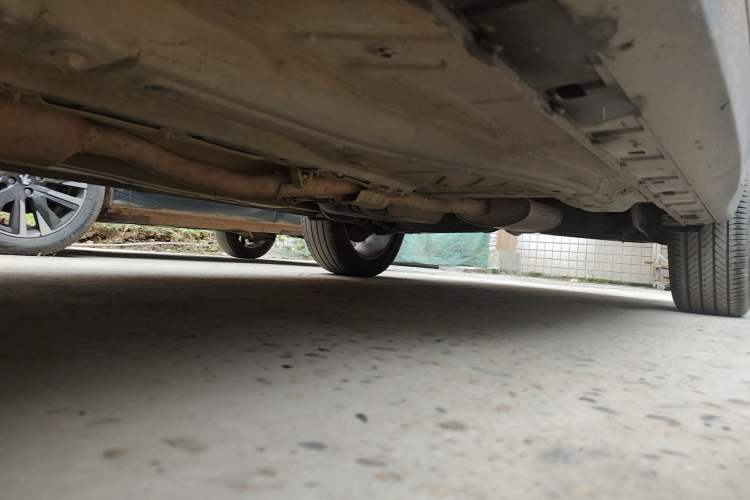 Used EXEED Lingyun 2019 1.6T Two-Wheel Drive Diamond Edition Chassis Front Left