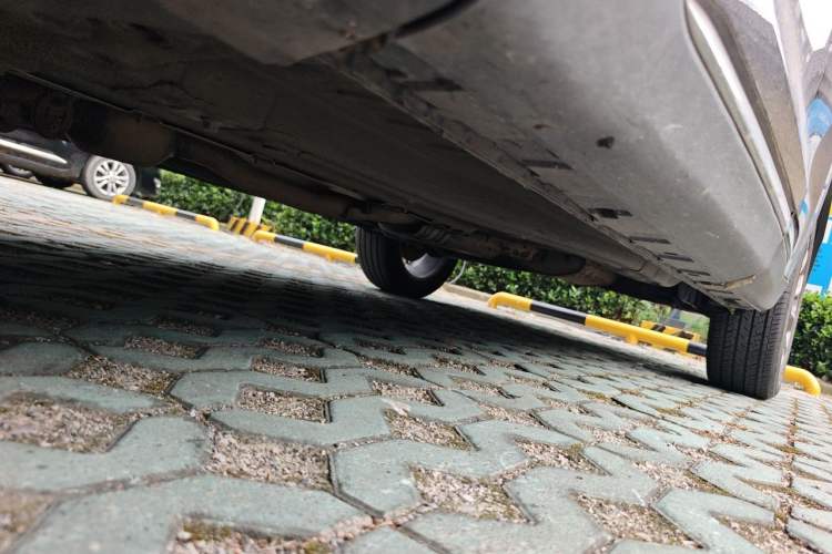 Used EXEED Lingyun 2019 1.6T Two-Wheel Drive Diamond Edition Chassis Front Left