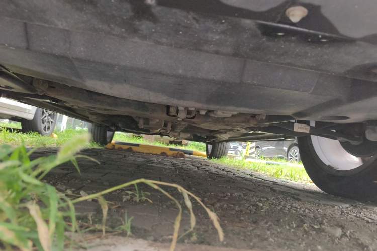 Used EXEED Lingyun 2019 1.6T Two-Wheel Drive Diamond Edition Chassis Front