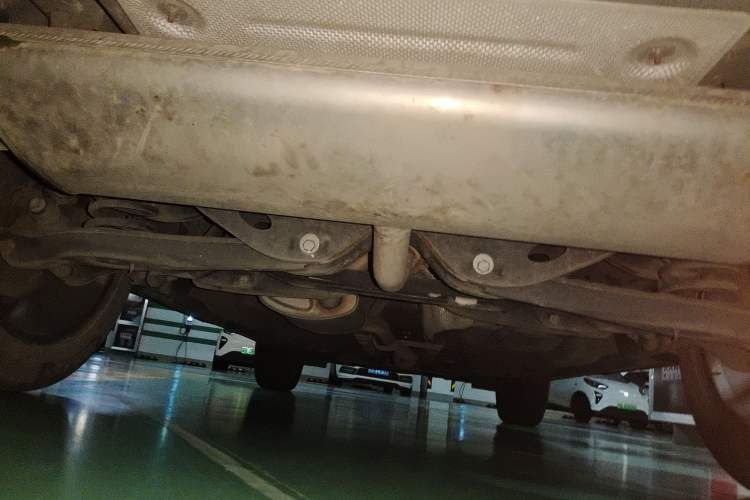 Used EXEED Lingyun 2019 1.6T Two-Wheel Drive Star曜 Edition Chassis Rear