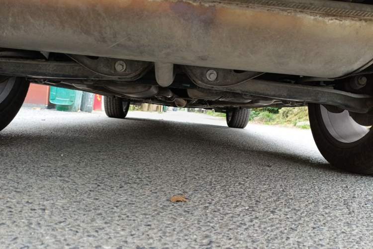 Used EXEED Lingyun 2019 1.6T Two-Wheel Drive Diamond Edition Chassis Rear