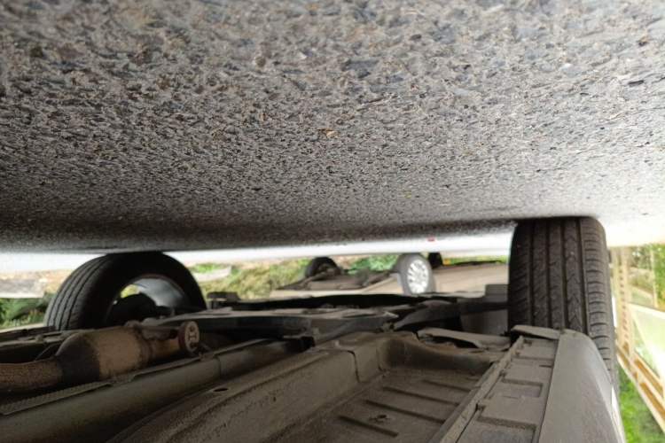 Used EXEED Lingyun 2019 1.6T Two-Wheel Drive Diamond Edition Chassis Rear Left