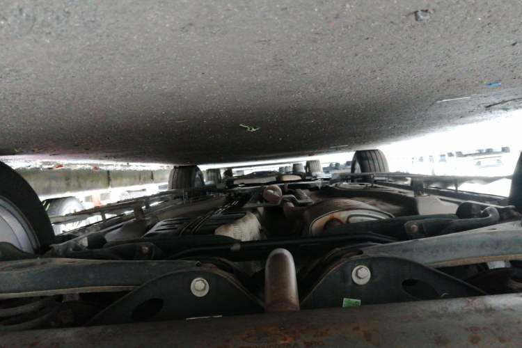 Used EXEED Lingyun 2019 1.6T Two-Wheel-Drive Platinum Edition Chassis Rear