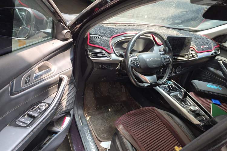 Used EXEED Lingyun 2019 1.6T Two-Wheel Drive Diamond Edition Driver Seat