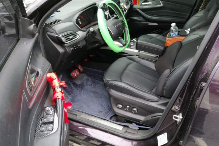 Used EXEED Lingyun 2019 1.6T Two-Wheel-Drive Platinum Edition Driver Seat
