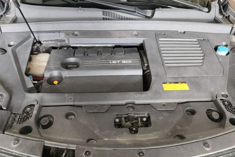 Used EXEED Lingyun 2019 1.6T Two-Wheel Drive Diamond Edition Engine Bay