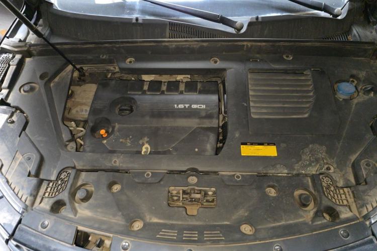 Used EXEED Lingyun 2019 1.6T Two-Wheel Drive Diamond Edition Engine Bay