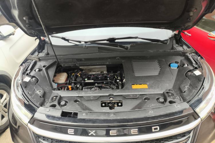 Used EXEED Lingyun 2019 1.6T Two-Wheel Drive Diamond Edition Engine Bay