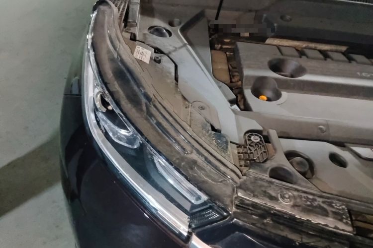 Used EXEED Lingyun 2019 1.6T Two-Wheel Drive Diamond Edition Engine Bay Right