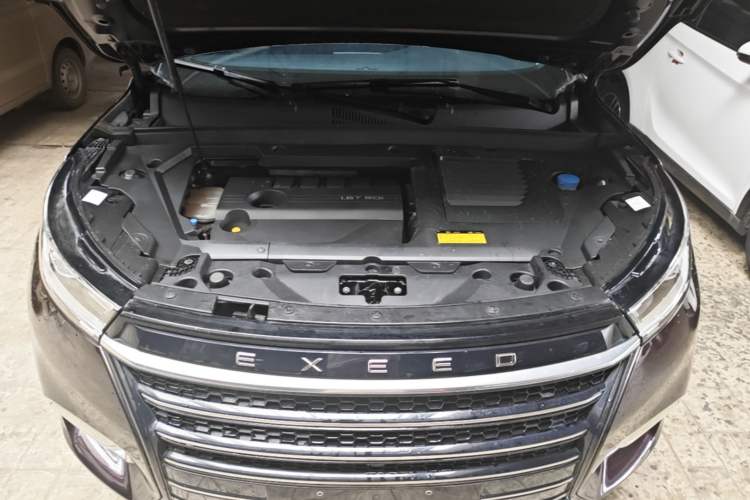 Used EXEED Lingyun 2019 1.6T Two-Wheel Drive Diamond Edition Engine Bay