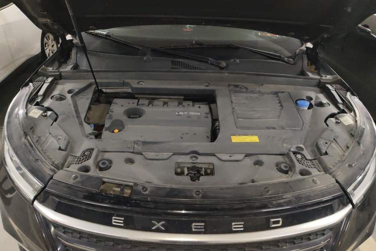 Used EXEED Lingyun 2019 1.6T Two-Wheel Drive Diamond Edition Engine Bay