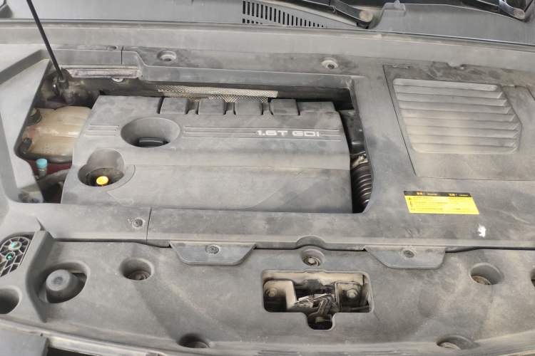 Used EXEED Lingyun 2019 1.6T Two-Wheel Drive Diamond Edition Engine Bay