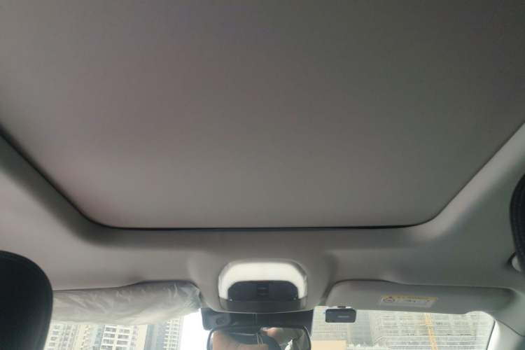 Used EXEED Lingyun 2019 1.6T Two-Wheel Drive Diamond Edition Headliner