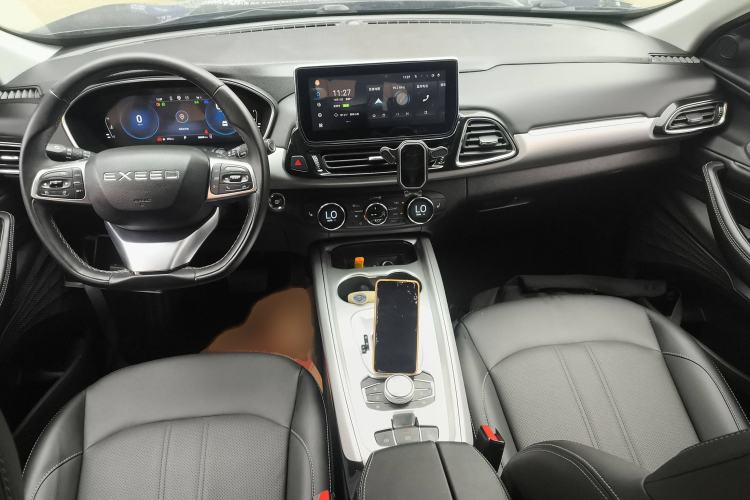 Used EXEED Lingyun 2019 1.6T Two-Wheel Drive Diamond Edition Interior 2
