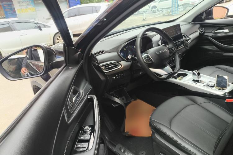 Used EXEED Lingyun 2019 1.6T Two-Wheel Drive Diamond Edition Interior 3