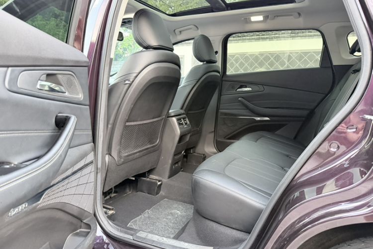 Used EXEED Lingyun 2019 1.6T Two-Wheel Drive Diamond Edition Interior 3