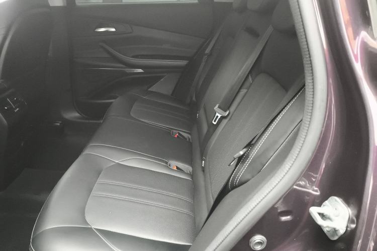 Used EXEED Lingyun 2019 1.6T Two-Wheel Drive Diamond Edition Interior 4