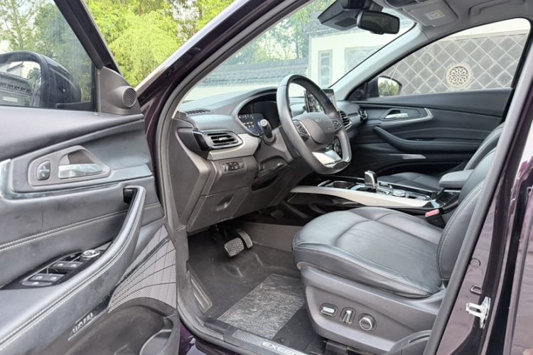 Used EXEED Lingyun 2019 1.6T Two-Wheel Drive Diamond Edition Interior 6