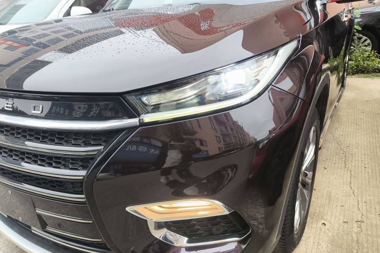 Used EXEED Lingyun 2019 1.6T Two-Wheel Drive Diamond Edition Left Front Headlight