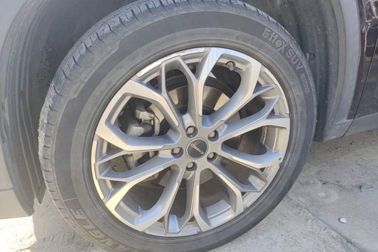 Used EXEED Lingyun 2019 1.6T Two-Wheel Drive Diamond Edition Left Front Wheel Hub