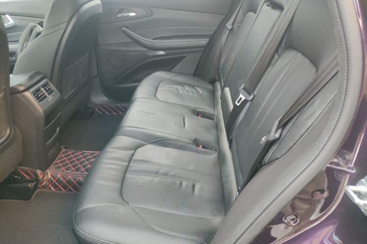 Used EXEED Lingyun 2019 1.6T Two-Wheel-Drive Platinum Edition Left Rear Seat