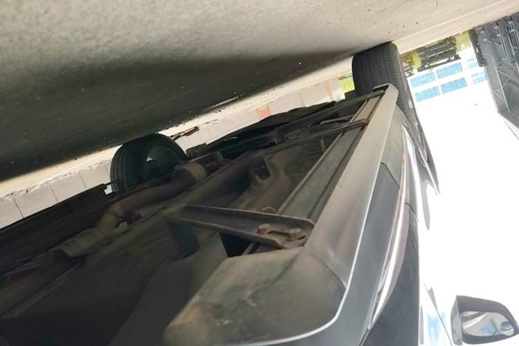 Used EXEED Lingyun 2019 1.6T Two-Wheel Drive Diamond Edition Left Side Sill