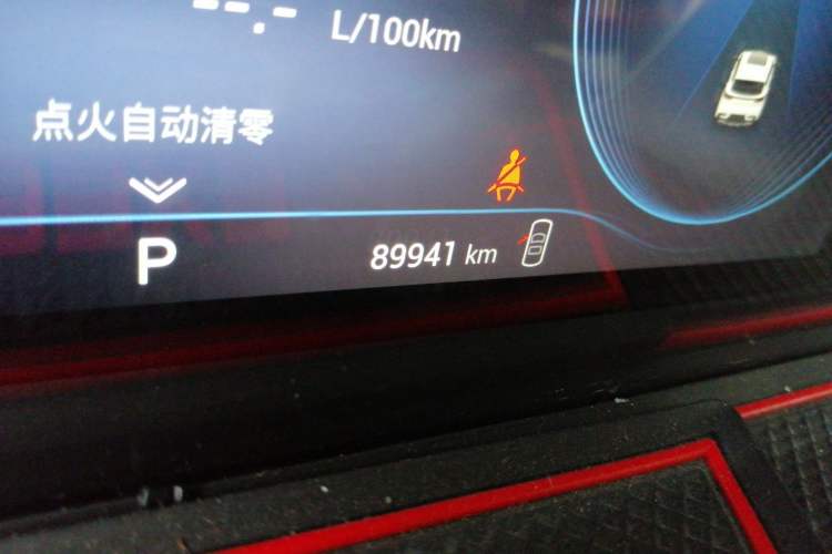 Used EXEED Lingyun 2019 1.6T Two-Wheel-Drive Platinum Edition Odometer Close Up
