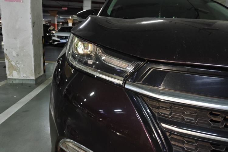 Used EXEED Lingyun 2019 1.6T Two-Wheel Drive Diamond Edition Right Front Headlight