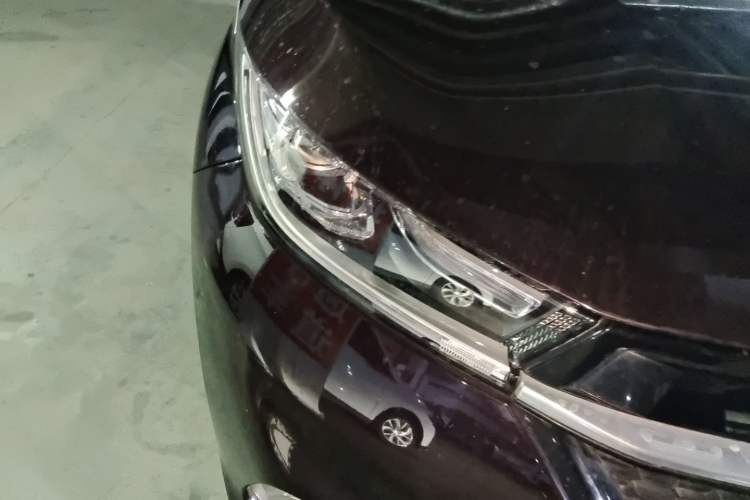 Used EXEED Lingyun 2019 1.6T Two-Wheel Drive Diamond Edition Right Front Headlight