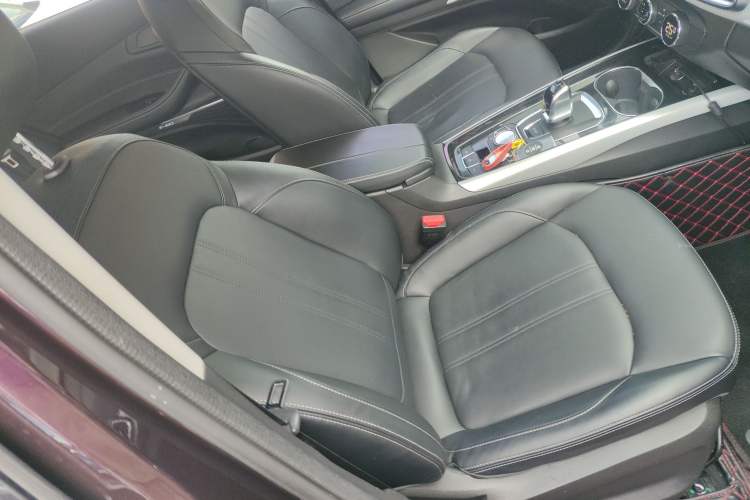 Used EXEED Lingyun 2019 1.6T Two-Wheel-Drive Platinum Edition Right Front Seat