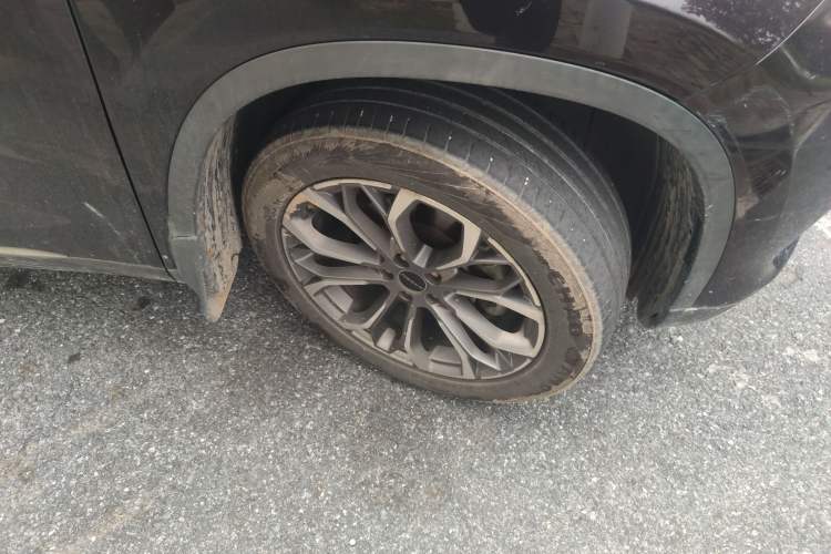 Used EXEED Lingyun 2019 1.6T Two-Wheel Drive Diamond Edition Right Front Wheel Hub