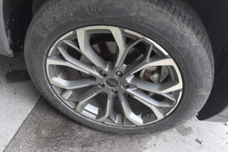Used EXEED Lingyun 2019 1.6T Two-Wheel Drive Diamond Edition Right Front Wheel Hub