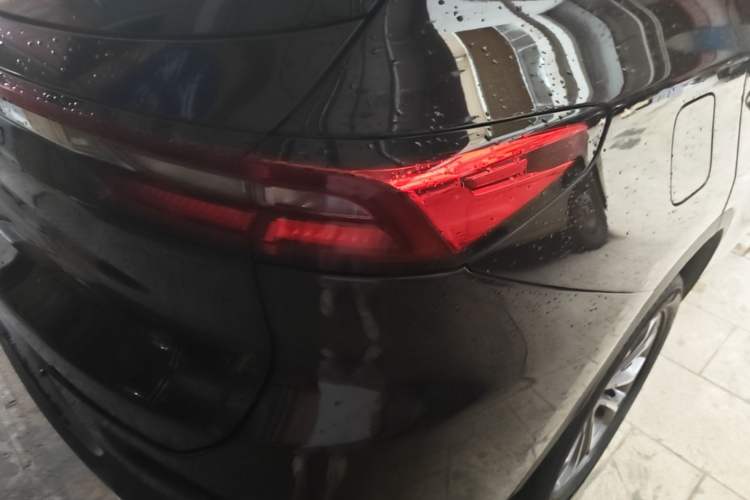 Used EXEED Lingyun 2019 1.6T Two-Wheel Drive Diamond Edition Right Rear Taillight