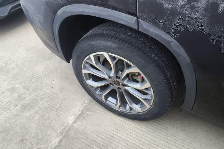 Used EXEED Lingyun 2019 1.6T Two-Wheel Drive Diamond Edition Right Rear Wheel Hub