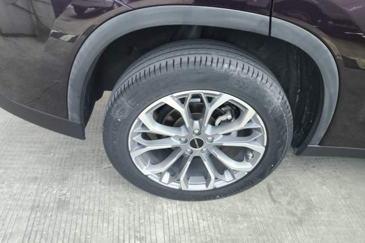 Used EXEED Lingyun 2019 1.6T Two-Wheel Drive Diamond Edition Right Rear Wheel Hub