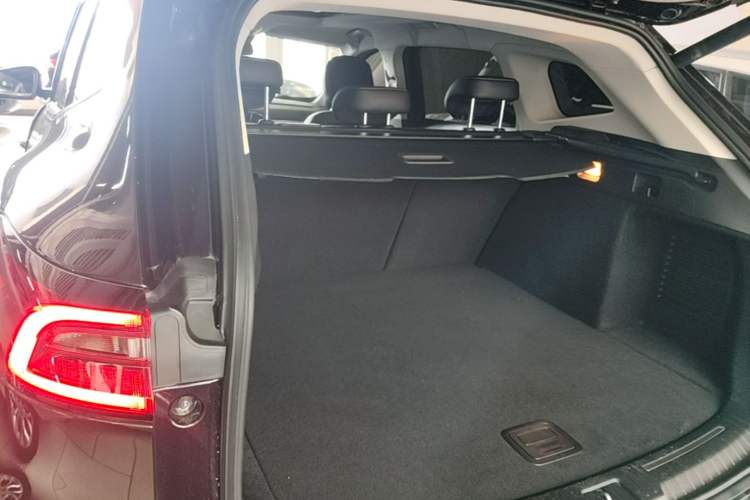 Used EXEED Lingyun 2019 1.6T Two-Wheel Drive Diamond Edition Trunk
